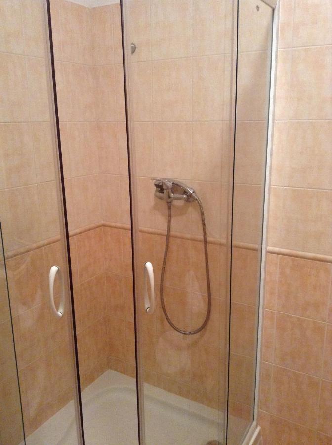 Economy Quadruple Room