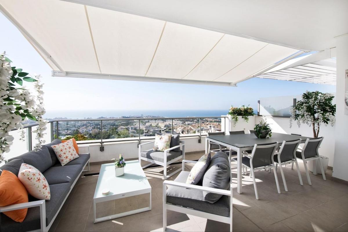 Amazing 3 bedroom apartment with Wifi and views - B&B Benalmádena