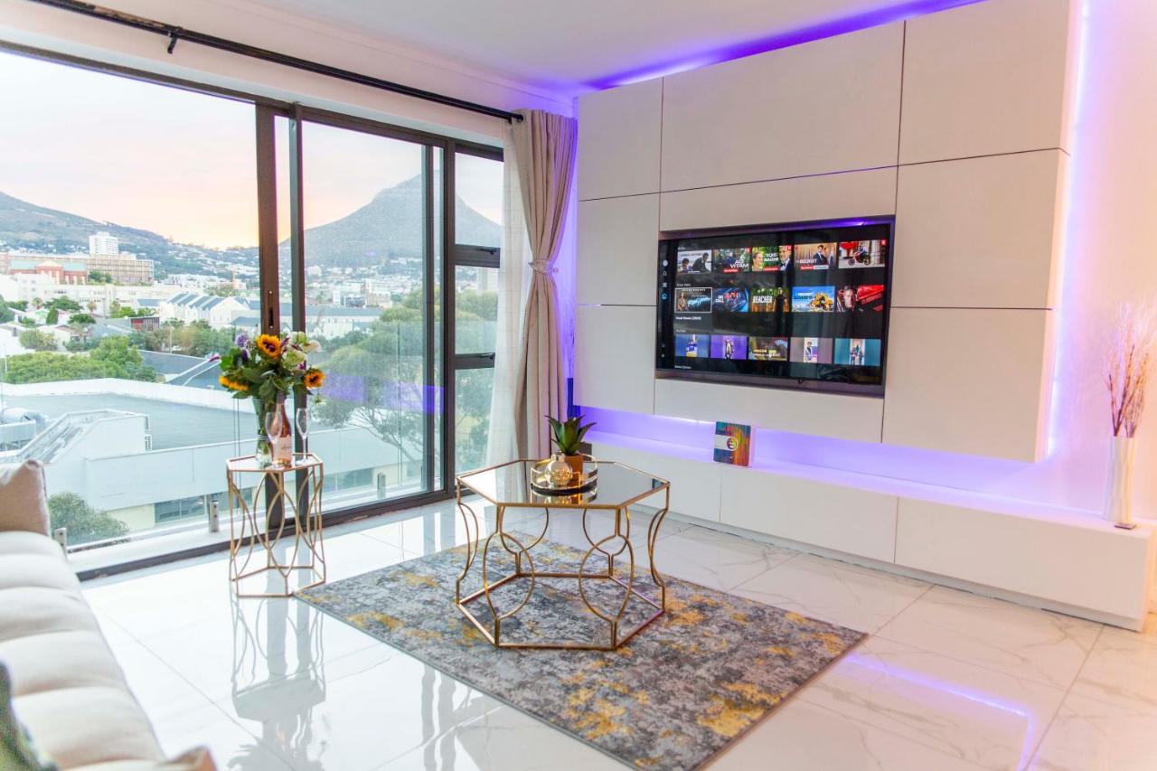 Nyathi Inn Morden urban style living - B&B