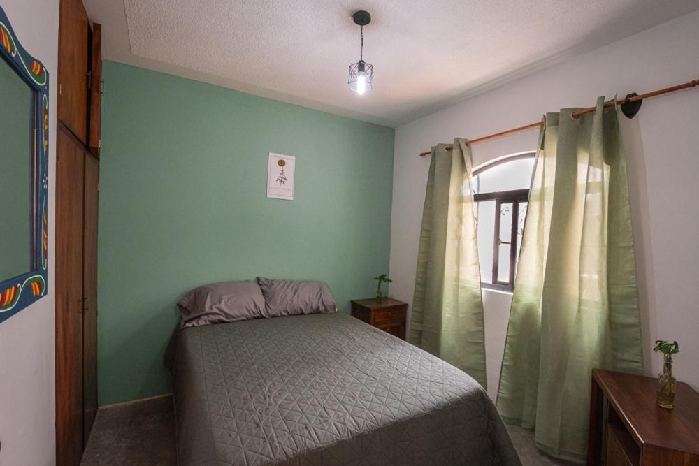 Casa del centro cuartos - B&B Morelia