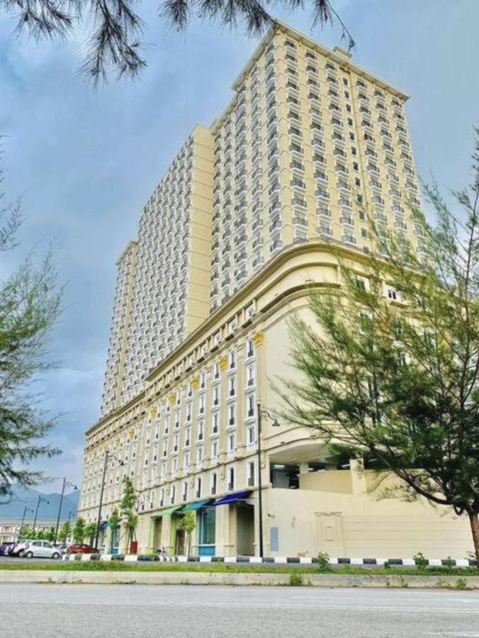 Champs Elysees Homestay by Landmark @ Kampar - B&B