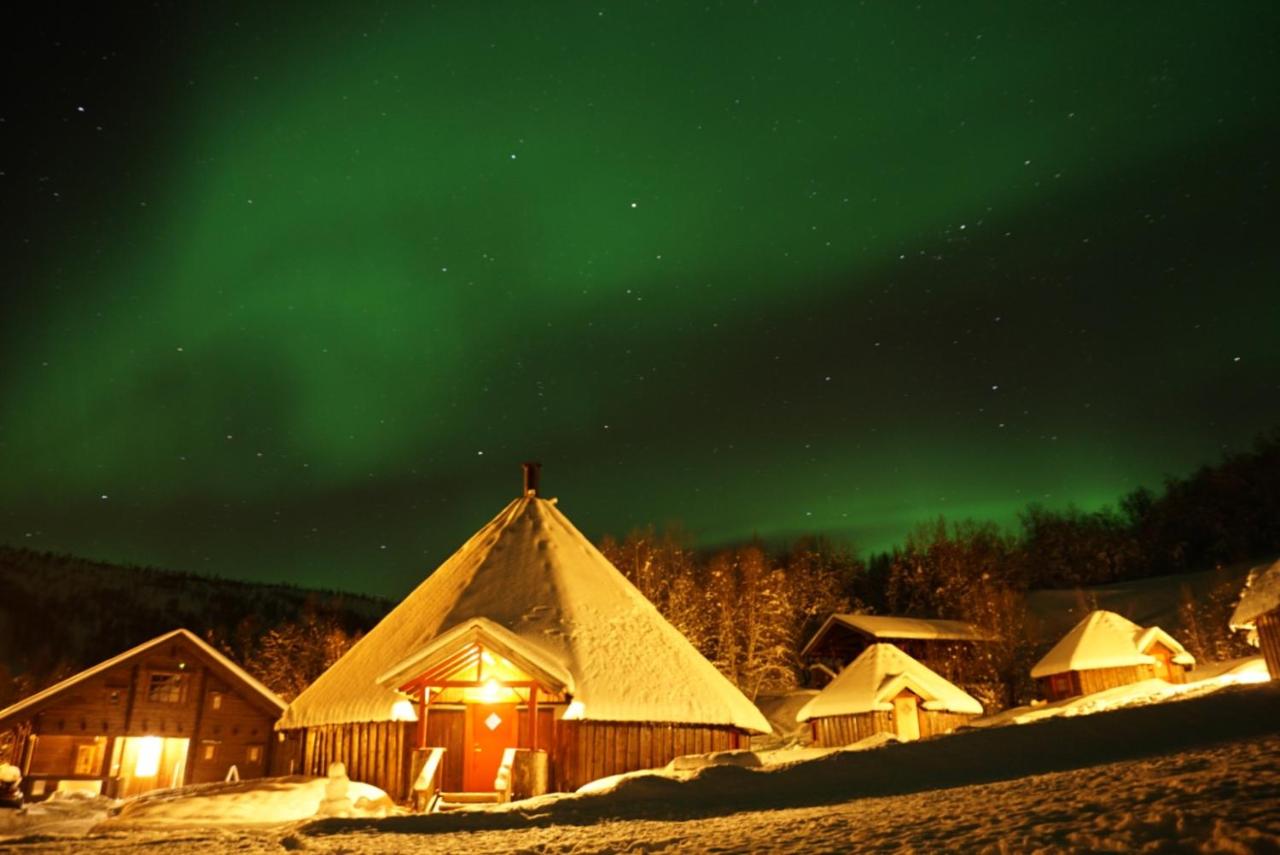 B&B Brekke - Vestvatn - Arctic Cabins - Bed and Breakfast Brekke