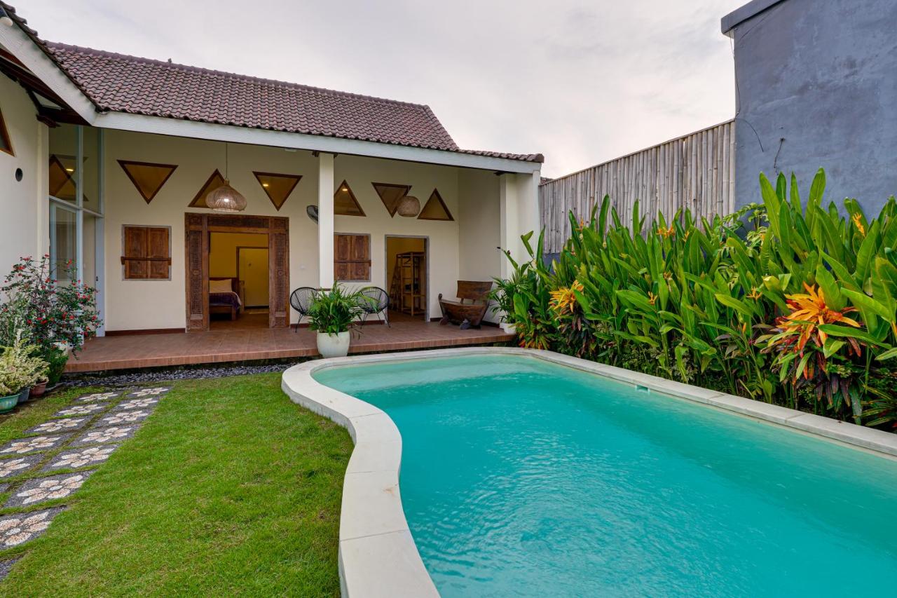 Villa Genta - Cemagi near Pererenan Beach - B&B Mengwi