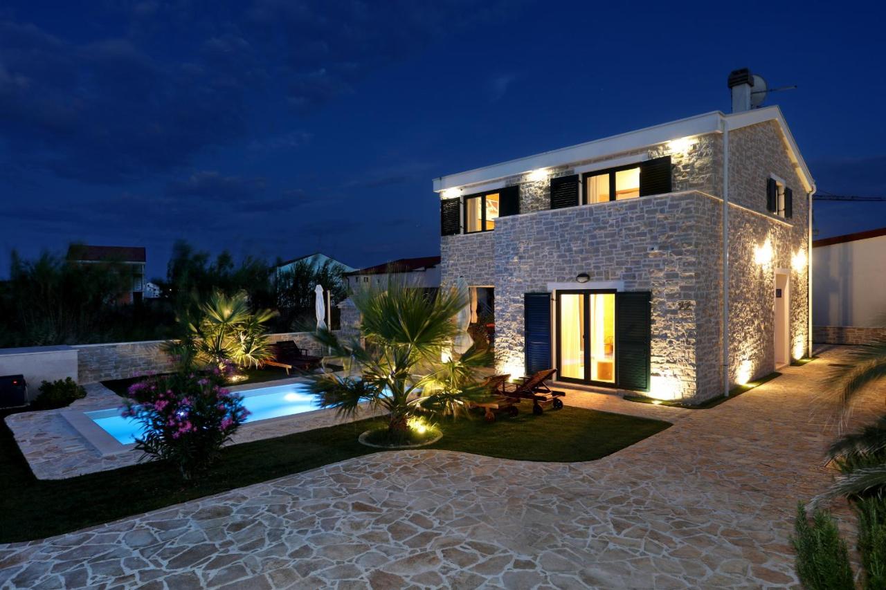 Villa Stella with heated swimming pool - B&B
