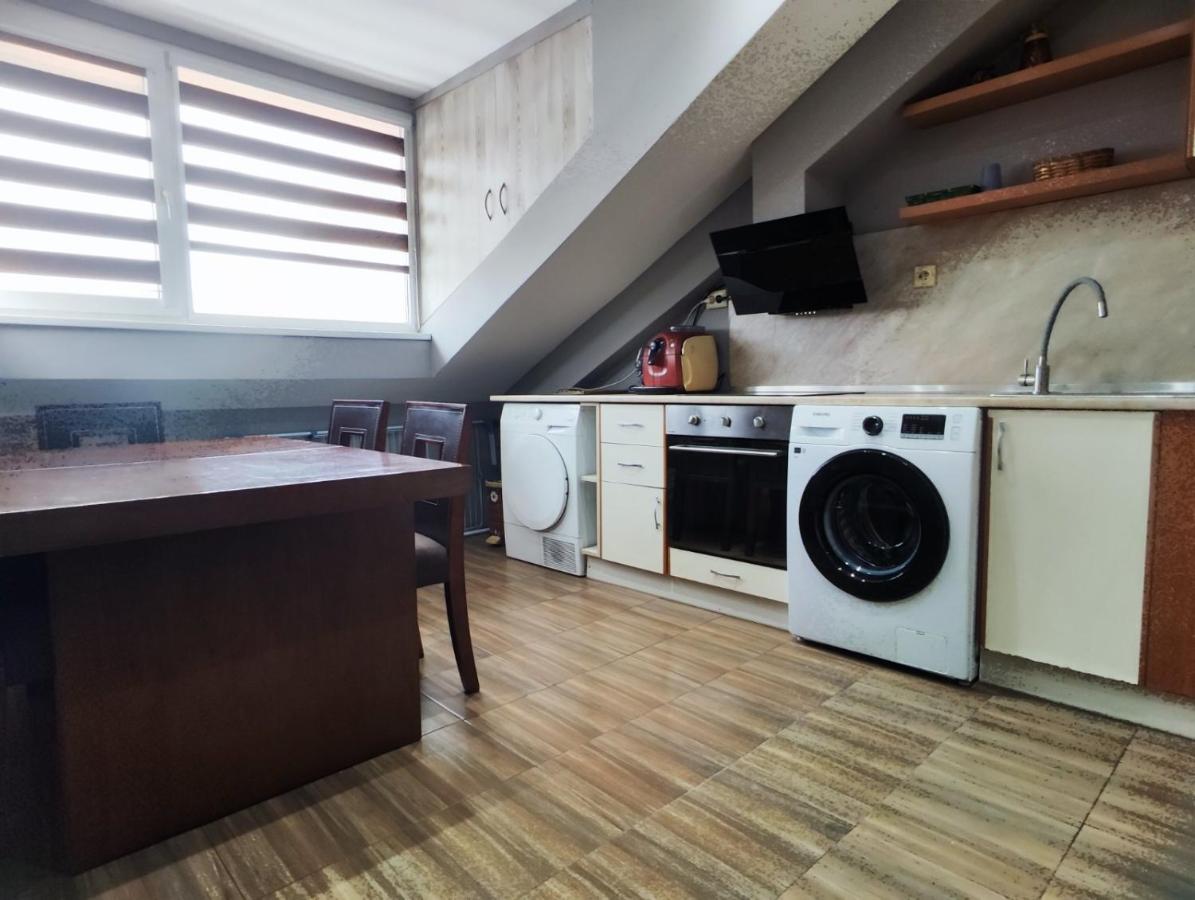 Yotsa 2BR - B&B