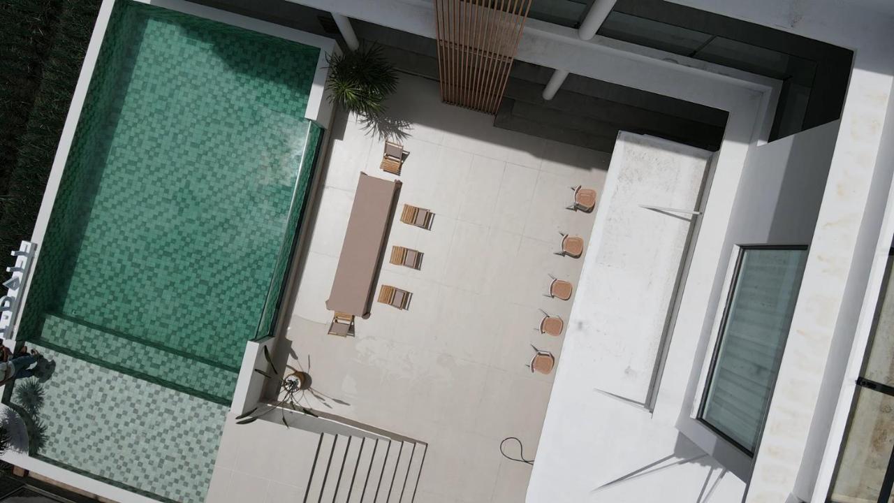 Dingdaer Pool B&B - B&B Dali