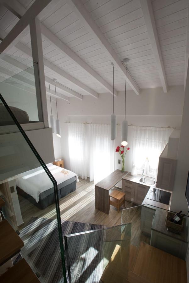 King Studio with Sofa Bed