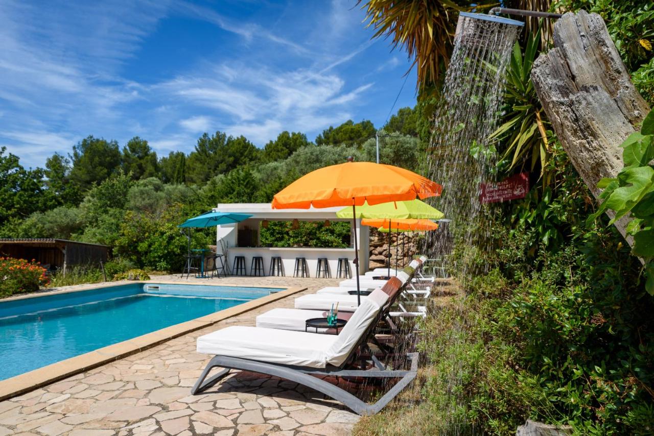 Dépendance d'un mas provençal - B&B
