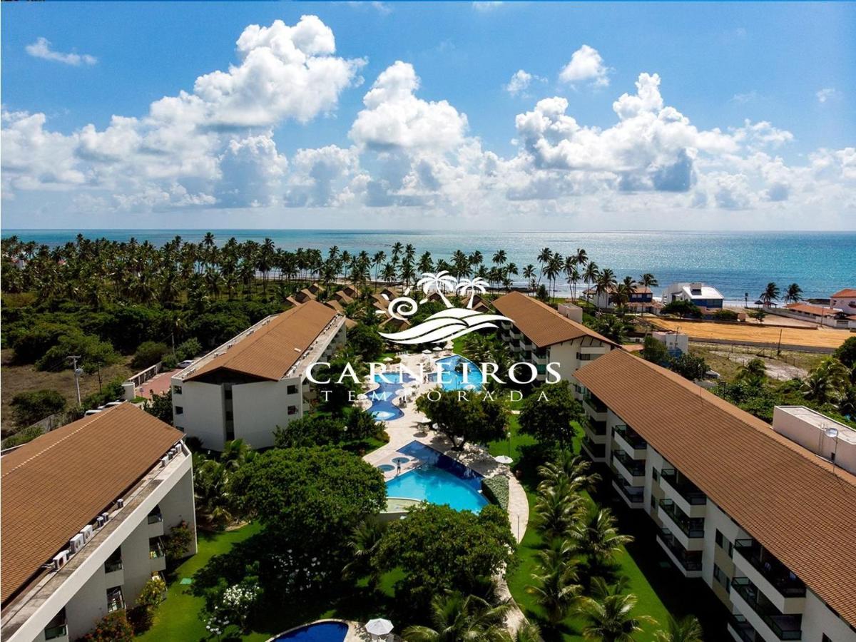 One-Bedroom Apartment with Balcony