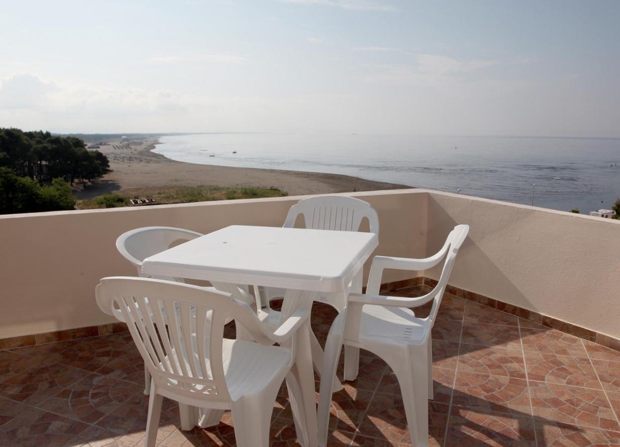 B&B Ulcinj - Sand and Sea Apartments - Bed and Breakfast Ulcinj