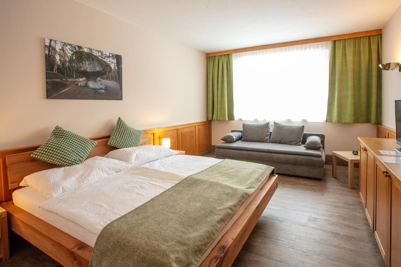 Habitación Doble con cama supletoria