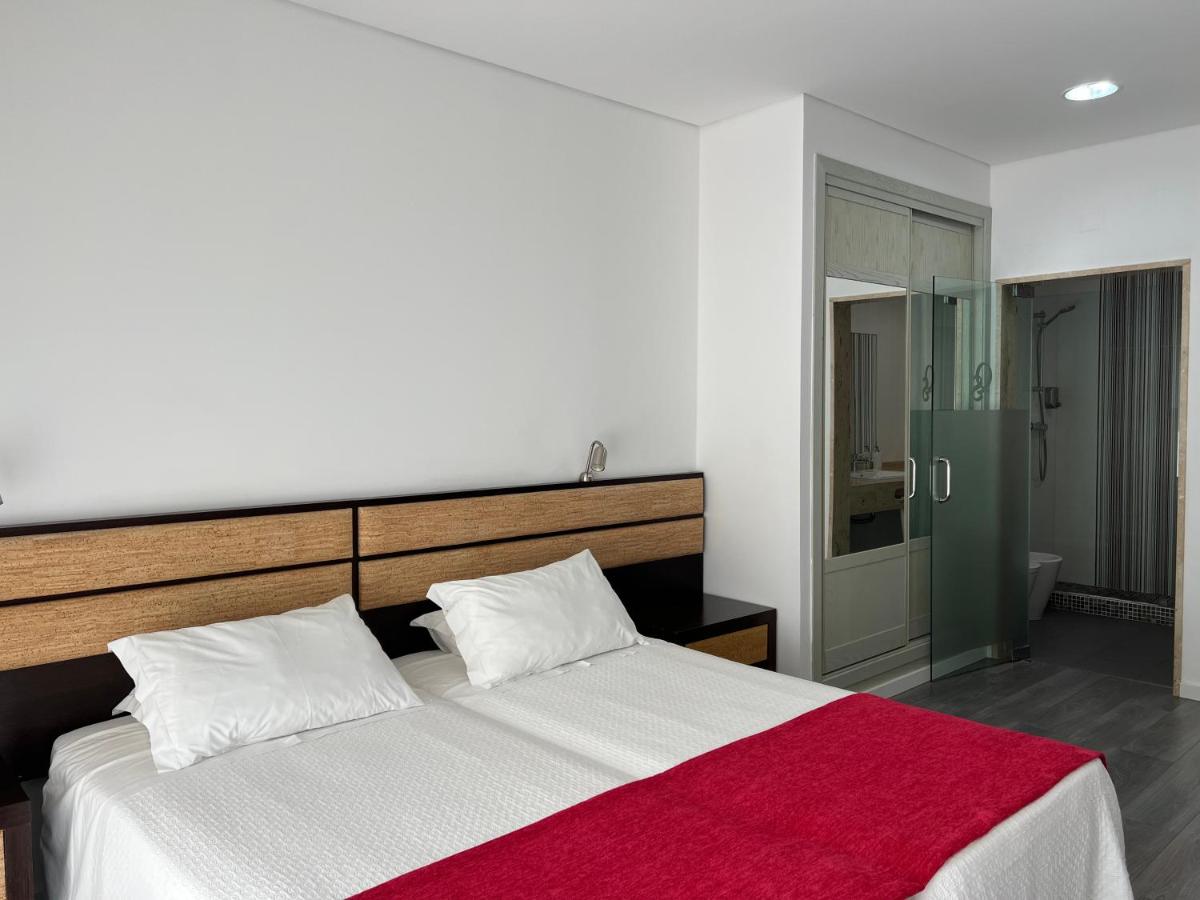 Zweibettzimmer mit Meerblick