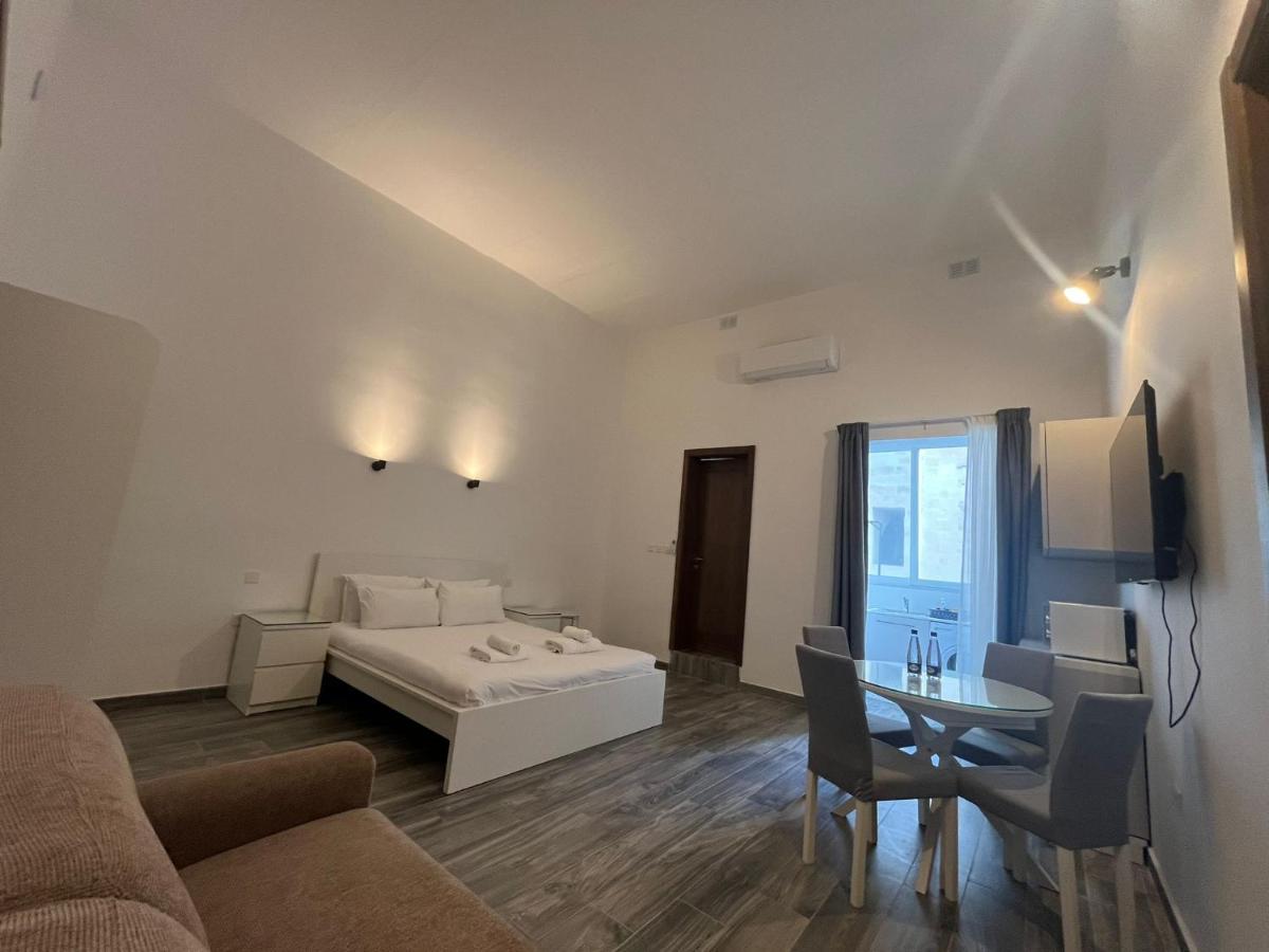 The Old Mint Residence 2 - B&B Valletta