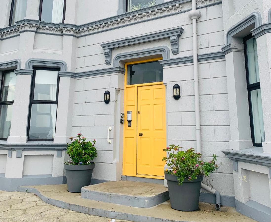5 Lansdowne Manor - B&B