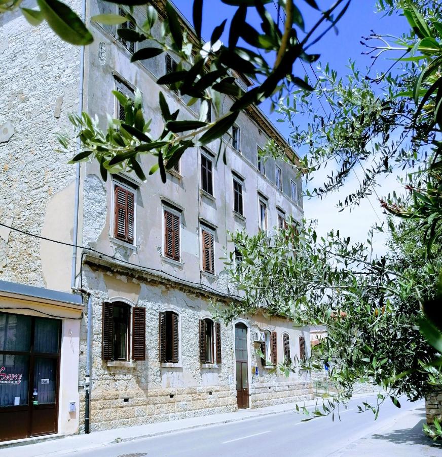 Pula-Center Studio Apartments - B&B