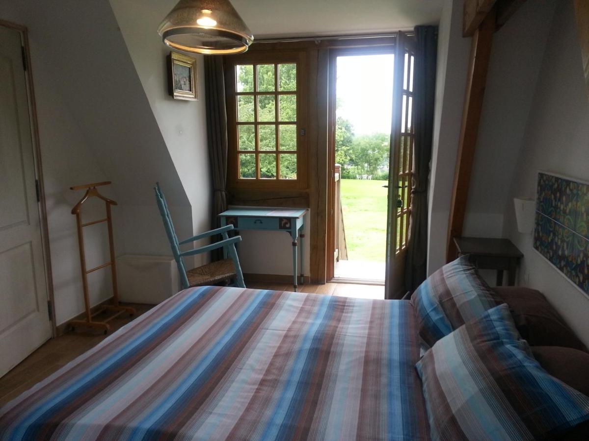 Doppelzimmer mit Badewanne