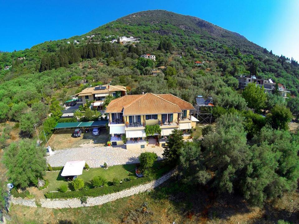 Alexia Studios - B&B