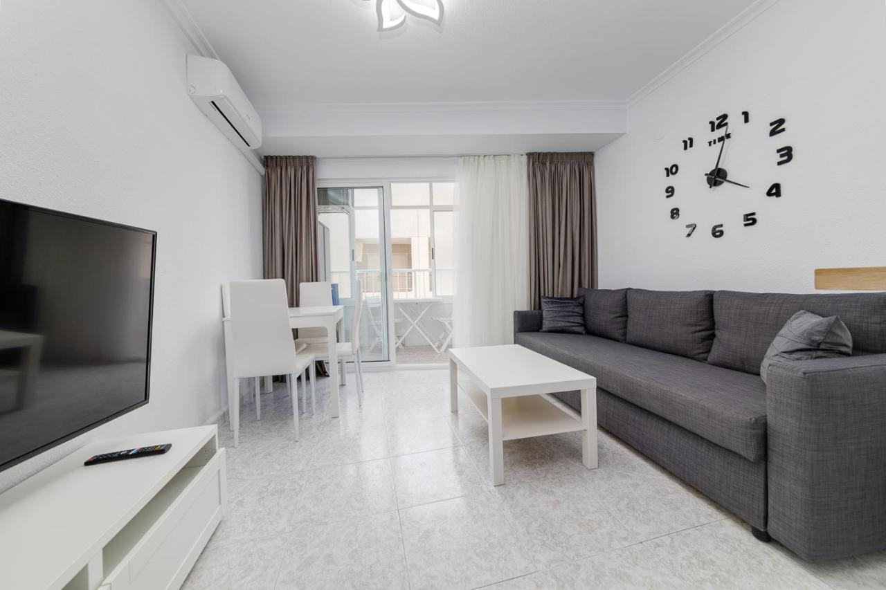 Calle Concordia 86, two bedroom apartment, up to 6 guests, near Del Cura beach,supermarket Mercadona and central bus station - B&B Torrevieja