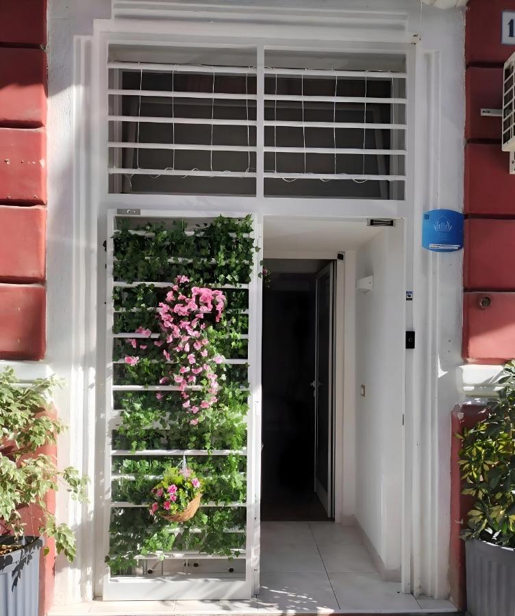 LIZ Apartment - Ferienwohnung Bari
