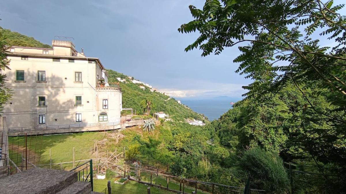 Albori Rooftop Suite Vietri sul Mare Costiera Amalfitana - B&B