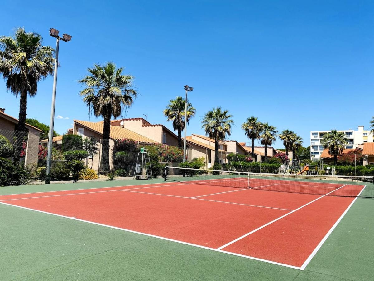 Bel appartement côté Port avec Piscine & Tennis proche Plage - Chambres d'hôtes Saint-Cyprien-Plage