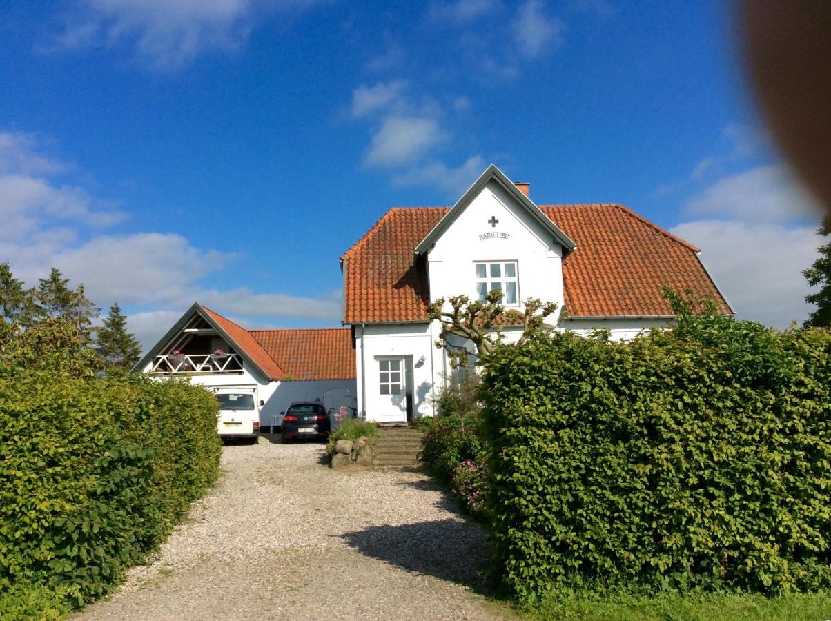 Marielyst B&B - Apartments - Bed and Breakfast