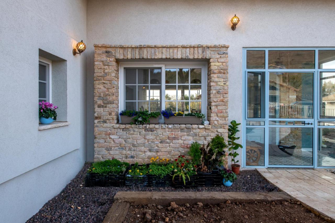 Two Picks villa in Ein Zivan, Golan Heights - B&B Ein Zivan