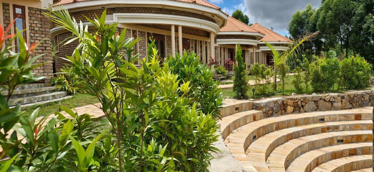 6 Engo Cottage - Benanda Forest Resort - B&B