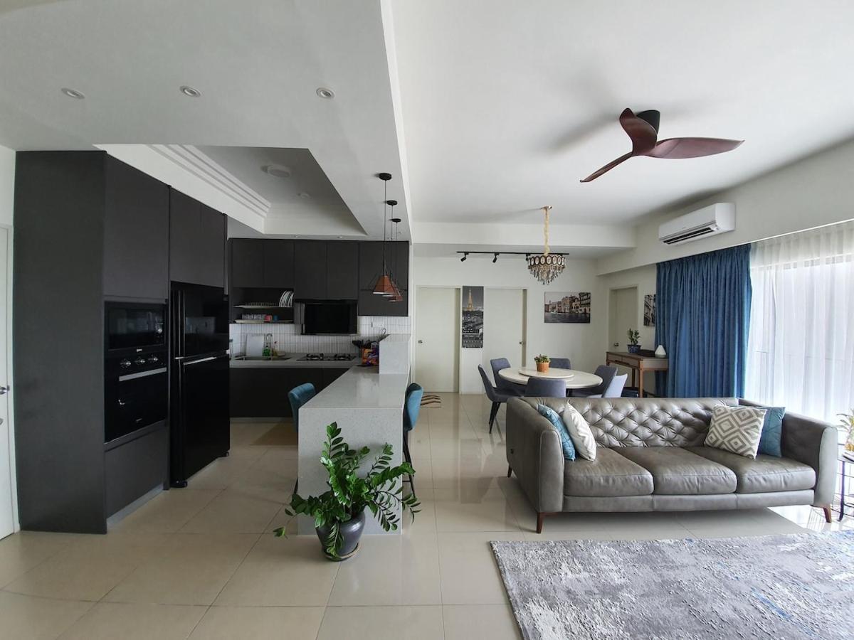 LoveStayBangi - Lake View, Sunway Gandaria, Bangi - Bed and Breakfast Bandar Baru Bangi