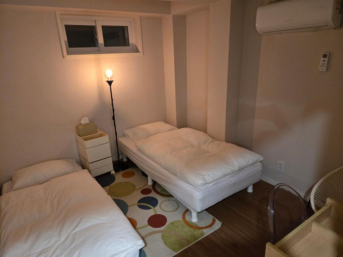Chambre Double avec Salle de Bains Commune