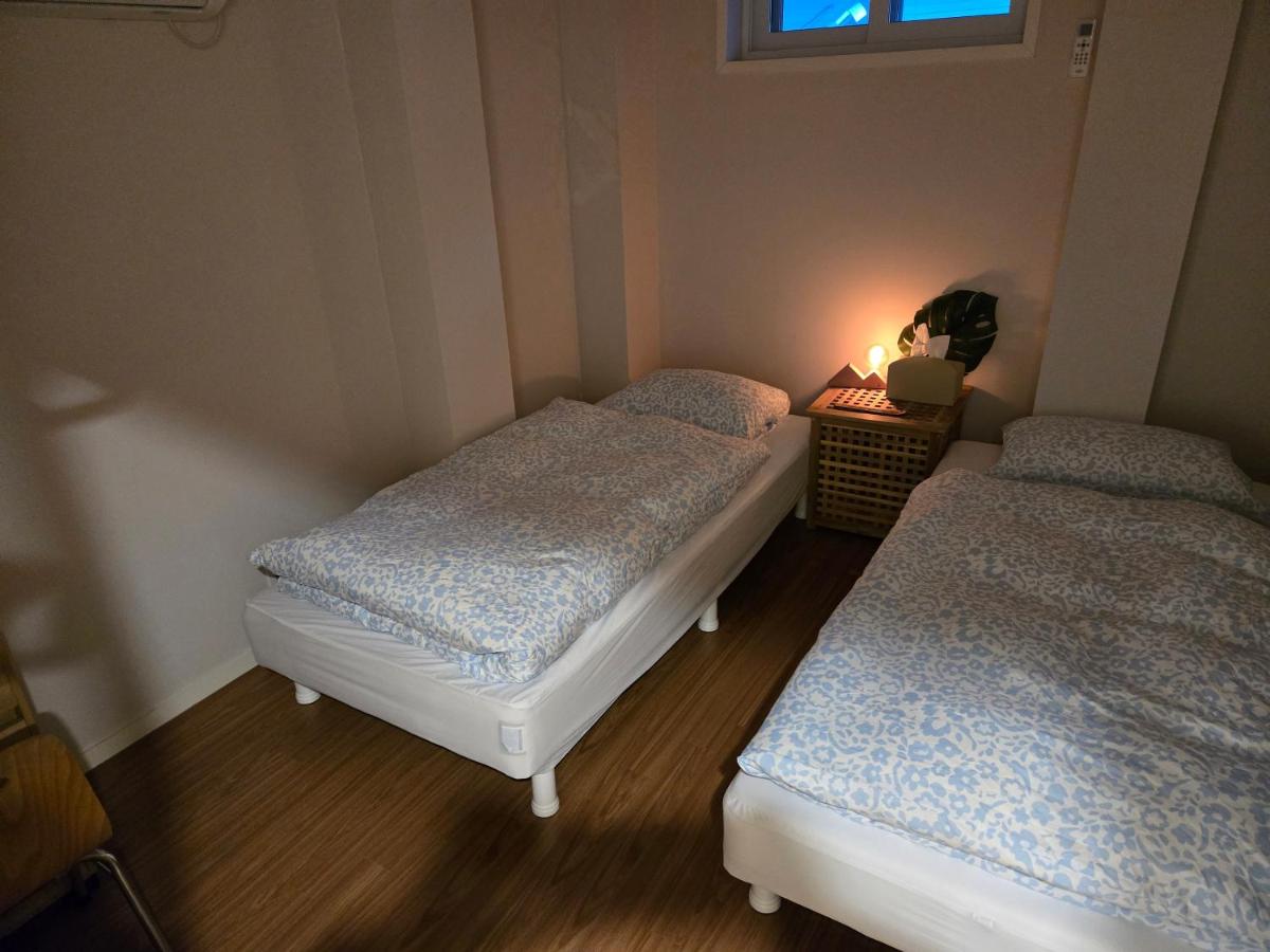 Chambre Double avec Salle de Bains Commune