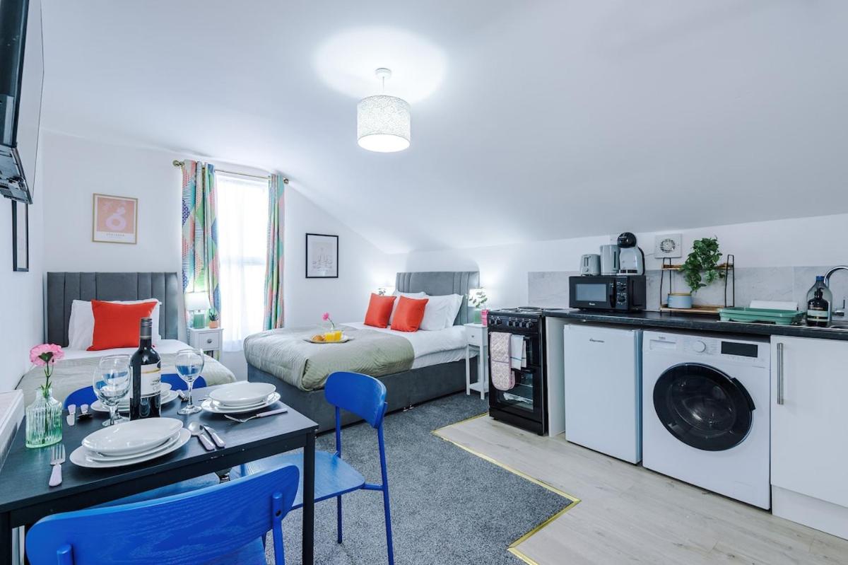 Jephsons Lodge Studio 9 - WiFi, Town Centre, Parking, Free Netflix - Ferienwohnung