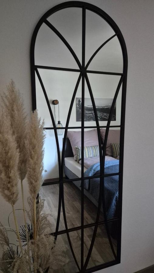 Appartamento con 1 Camera da Letto e con Giardino