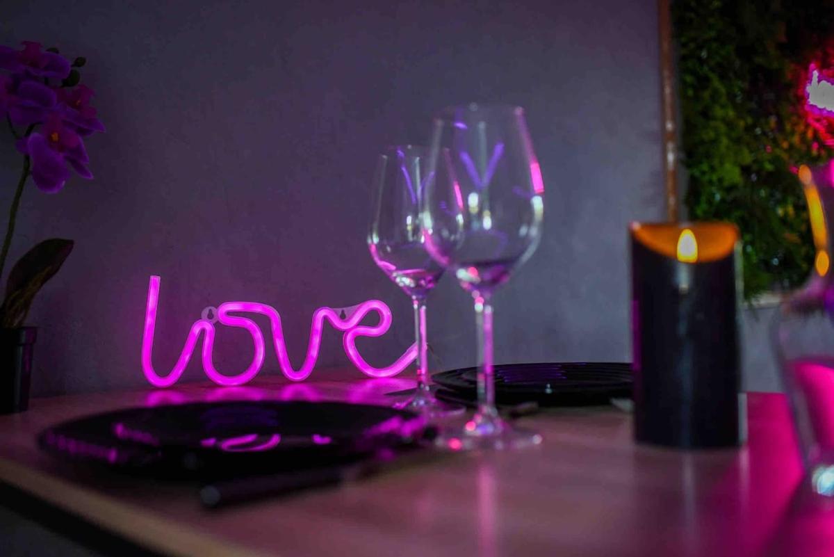 LOVE IN SPA Appartement Jacuzzi privé Jardin - B&B Escalquens