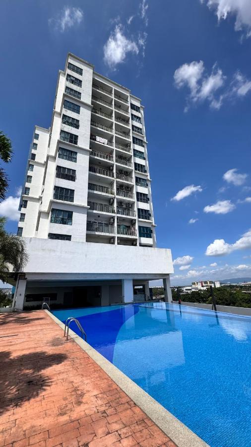 LurVestay - B&B Shah Alam