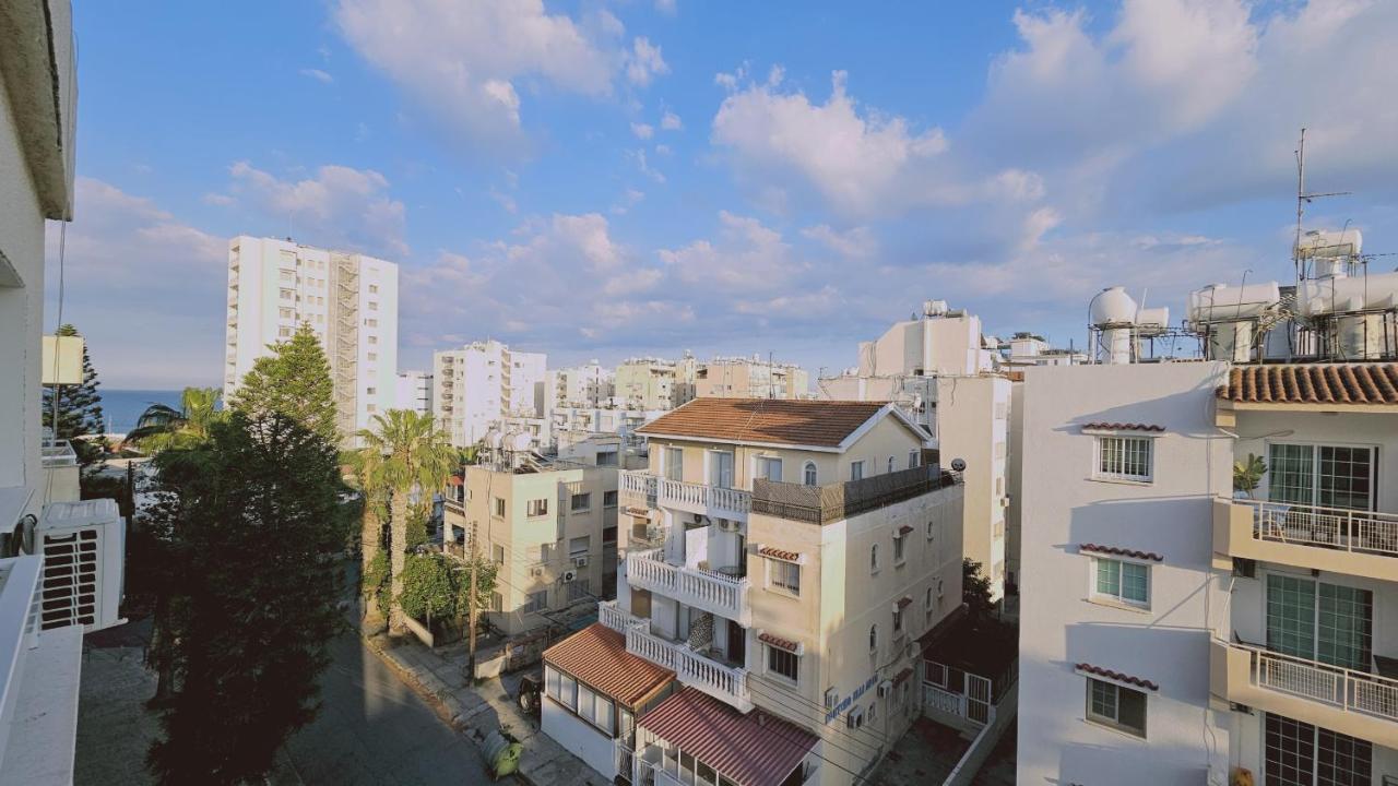 STAY Amphora Apartment - B&B Larnaka