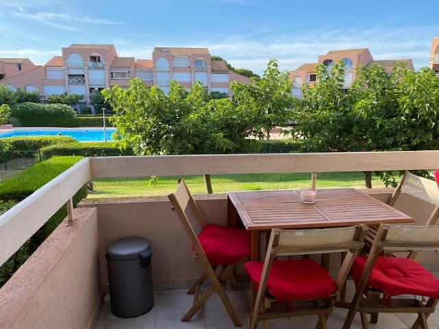 Joli studio mer balcon piscine parking privé - B&B Palavas-les-Flots