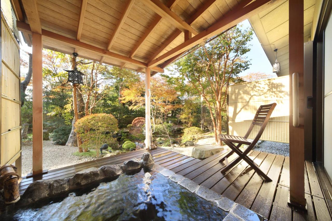 Im Juli 2017 renoviert - Zimmer im japanischen Stil mit Thermalquelle im Freien mit Gartenblick