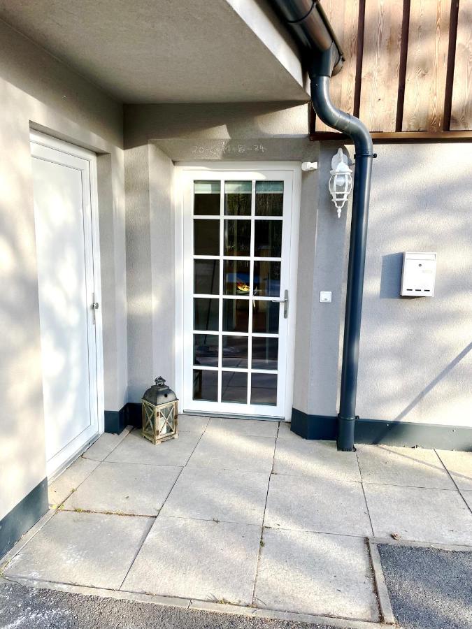 Little Mountain Monarch - cozy hideaway - B&B
