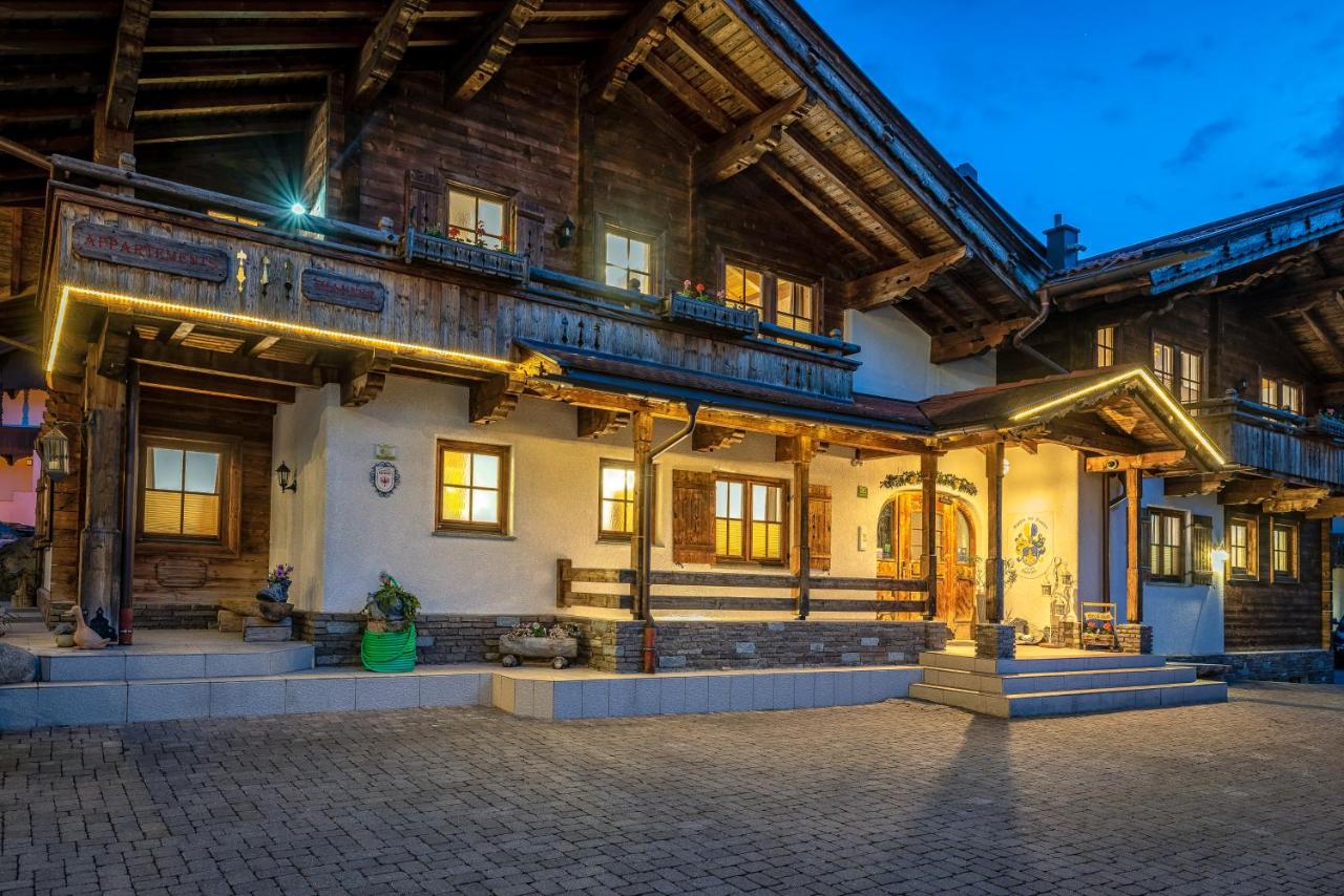 Appartement met 2 Slaapkamers en Uitzicht op de Bergen