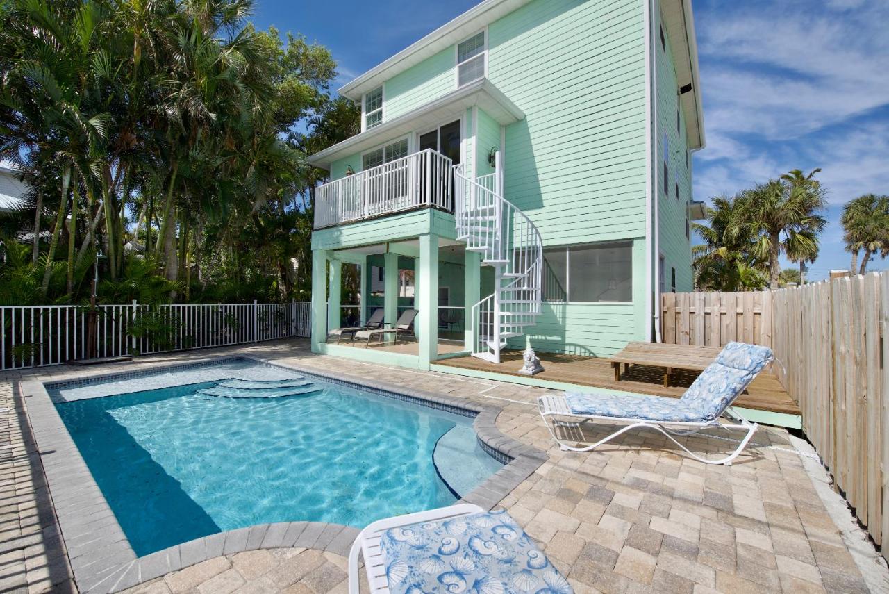 Key Lime Villa by Sun Palace Vacations - B&B