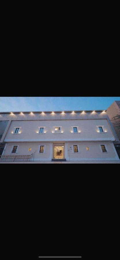 استديو مميز - Bed and Breakfast Riyad