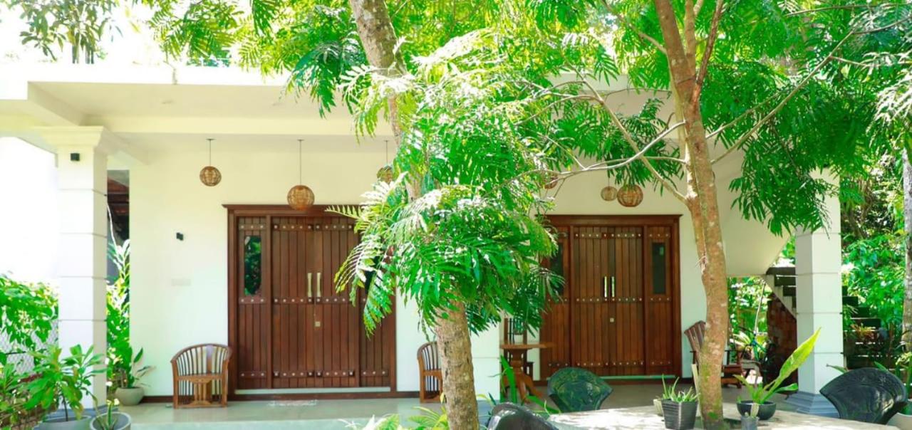Villa con Vista Giardino