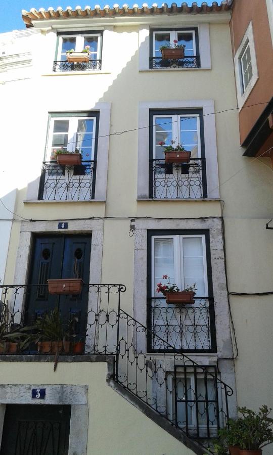 Beautiful Studio in Historic Alfama - B&B