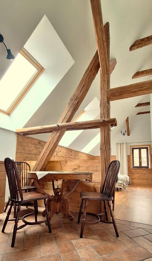 Deluxe One-Bedroom Apartment with Garden View