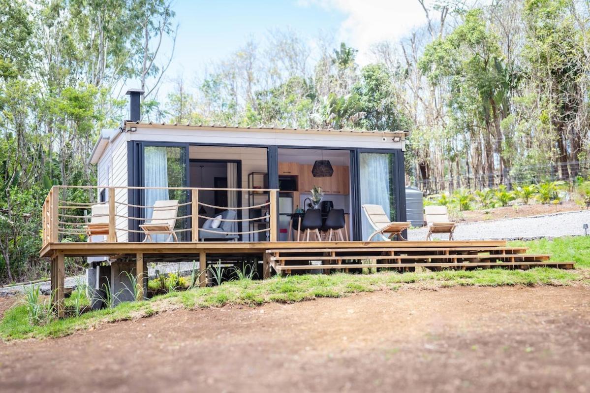 Romantic Private Eco Lodge with Fireplace in Chamarel - B&B