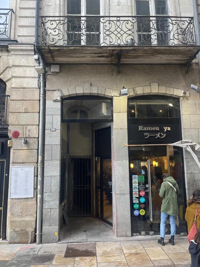 T2 Haut de Gamme en Hyper Centre, Rénové Avec Soin - B&B