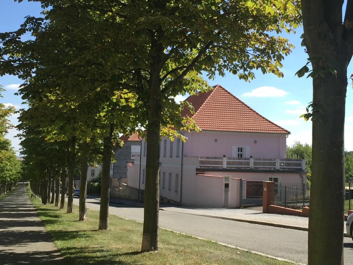 Ferienwohnung ROSA Allee34 - Ferienwohnung Ballenstedt