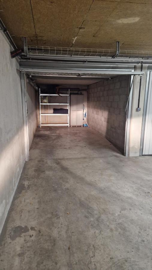 Les ALOUETTES studio avec terrasse, garage et piscine - B&B La Ciotat