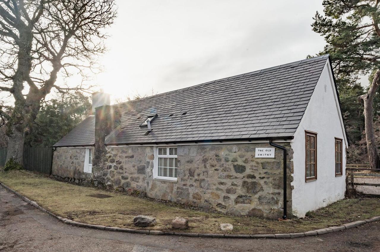The Old Smithy - Seasgair Lodges - B&B Nethy Bridge